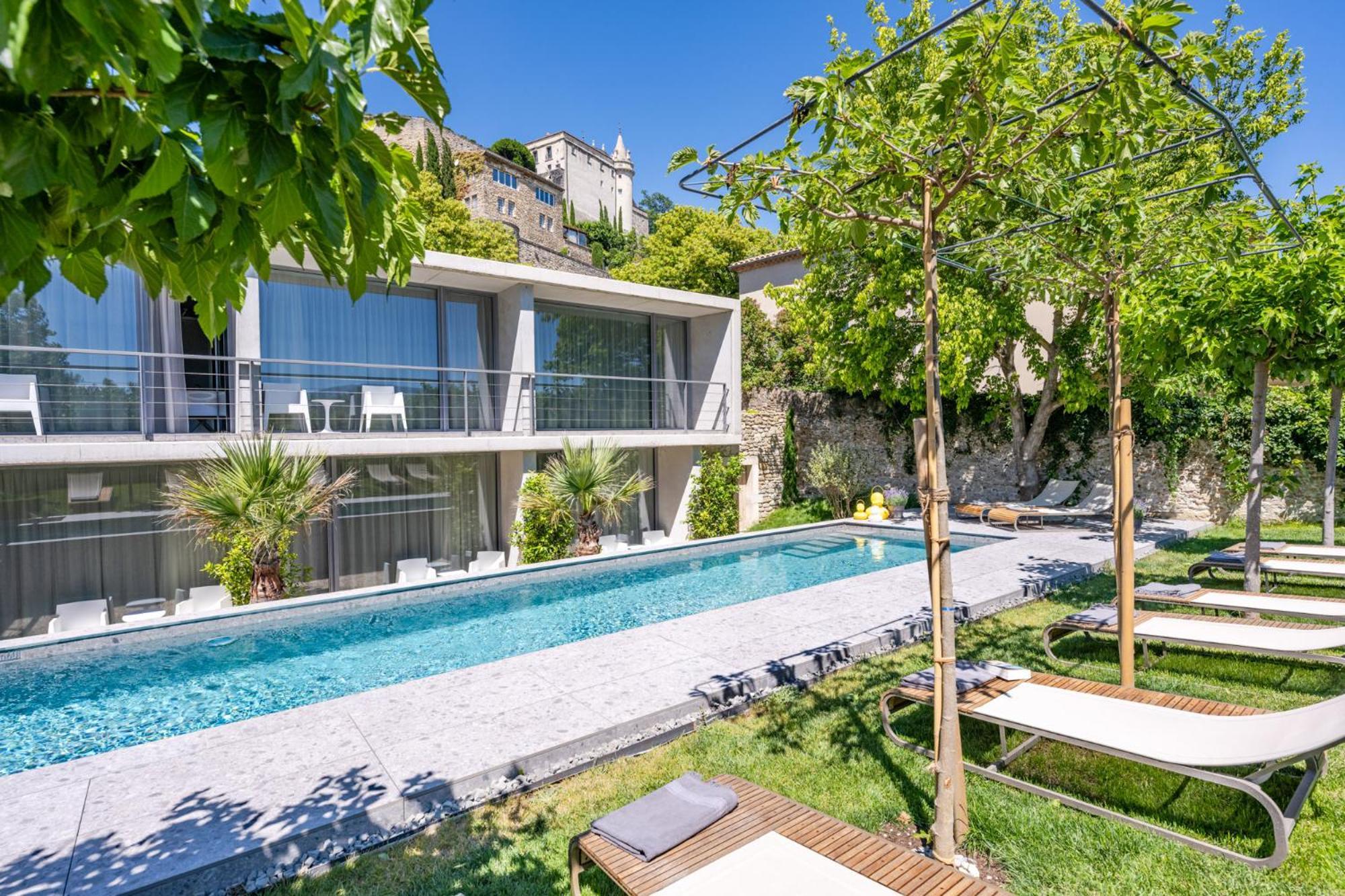 Le Pavillon M, Chambres D'Hotes De Luxe Avec Piscine & Spa Grignan Exterior photo